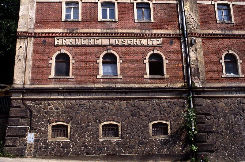 Dresden-Loschwitz, Grundstr. 76, 16.6.1996.jpg - Brauerei Loschwitz - Bier-Gross-Handlung